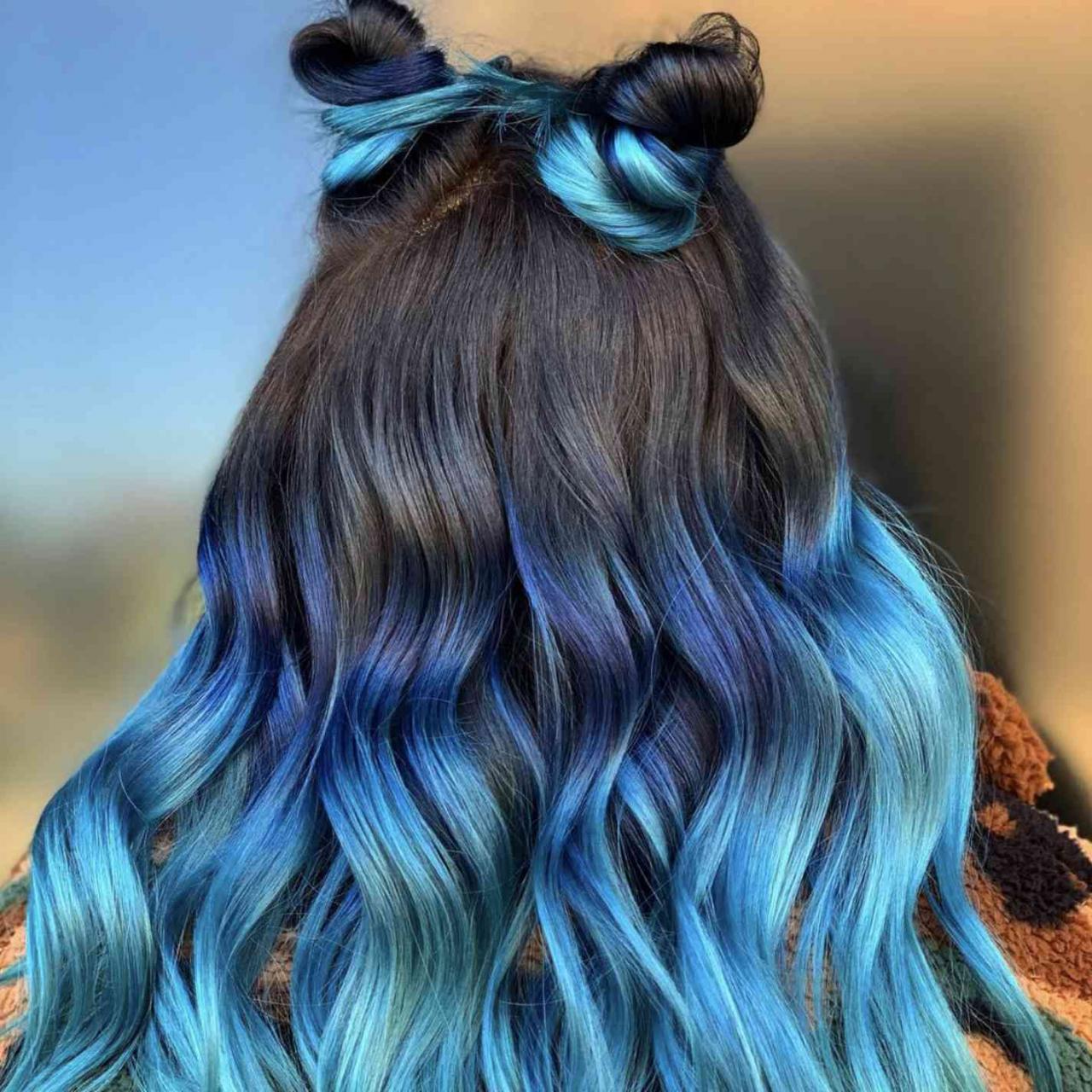 38 Blue Ombré Hair Color Ideas To Try