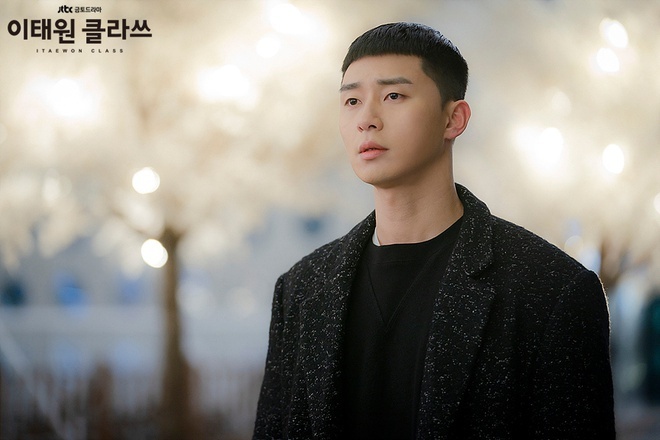 Park Seo Joon 'Tạm Biệt' Mái Tóc 'Hạt Dẻ' Trong Tầng Lớp Itaewon