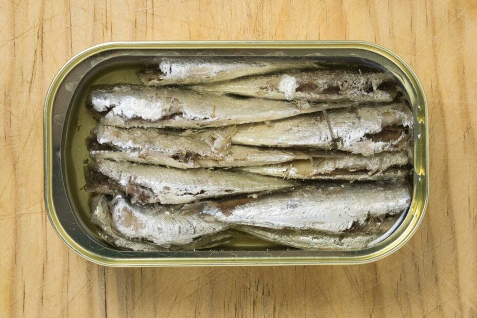 Are Sardines In Water Better For You Than In Oil? | Livestrong