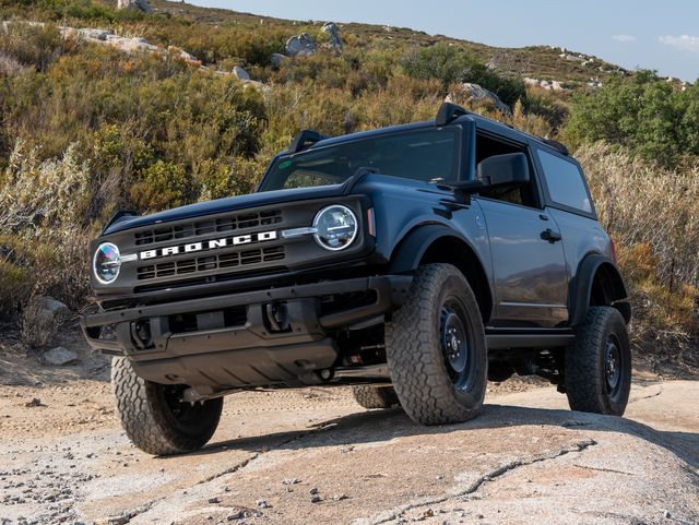 2024 Ford Bronco Review, Pricing, And Specs