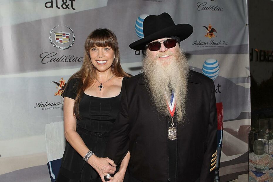 Widow Of Zz Top'S Dusty Hill Shares Thanks For Outpouring Of Love