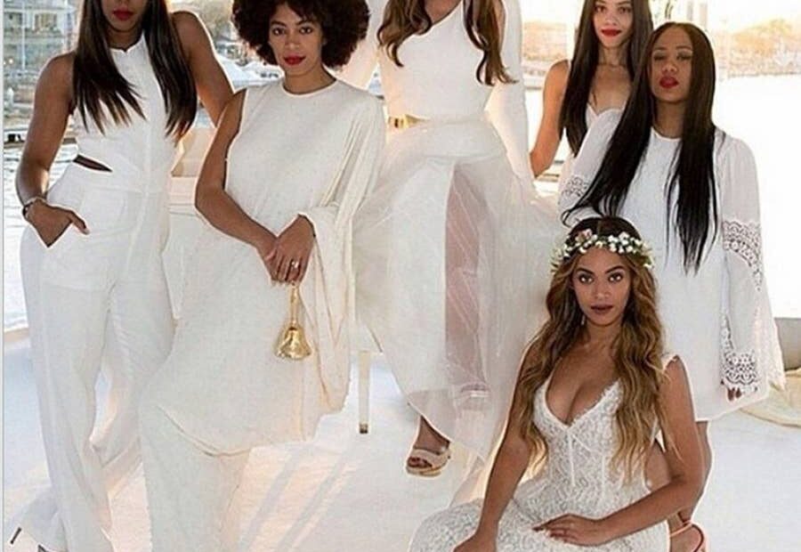 71 Thoughts About This Pic From Beyoncé'S Mom'S Wedding